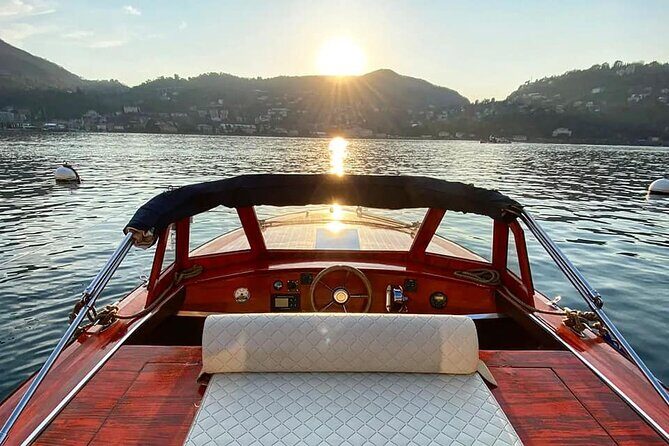 1 Hour Private Wooden Boat Tour on Lake Como 10 pax - Cernobbio and Villa Erba: Luxury Villas Without the Waiting