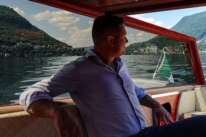 1 Hour Private Wooden Boat Tour on Lake Como 10 pax - Moltrasio and Laglio: The George Clooney Connection