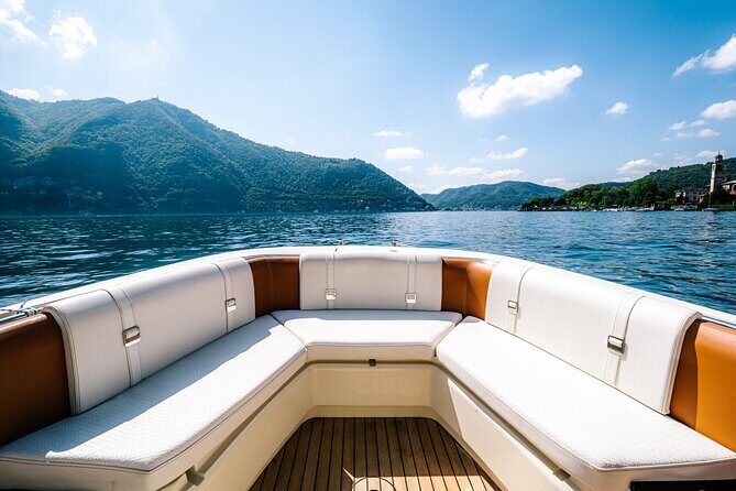 1H Private Cruise Lake Como Tender Yacht Invictus 6 pax - Your 60-minute private cruise aboard the Tender Yacht Invictus