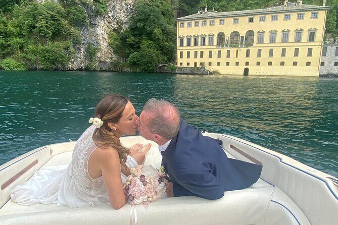 2 Hours Private and Guided Cruise to Lake Como Mostes boat - Torno, Villa Pliniana, and Il Sereno: romance and legend from the water