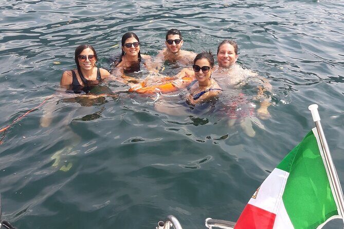 2 Hours Rent Boat SuBacco Lake Como - Moltrasio and Villa Fontanelle (Villa Versace)
