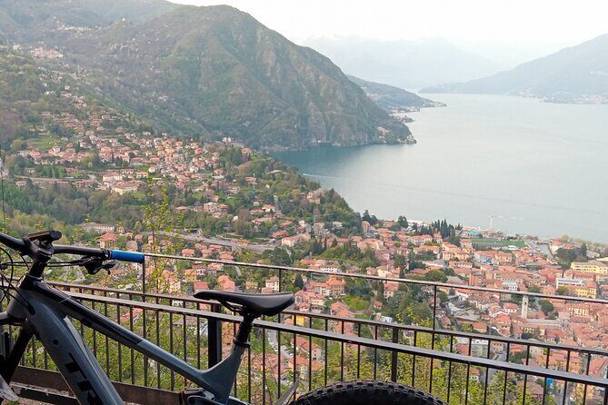 4-hour E-bike Tour of the Piccolo Mondo Antico in Lake Como - Menaggio start: getting your bearings fast