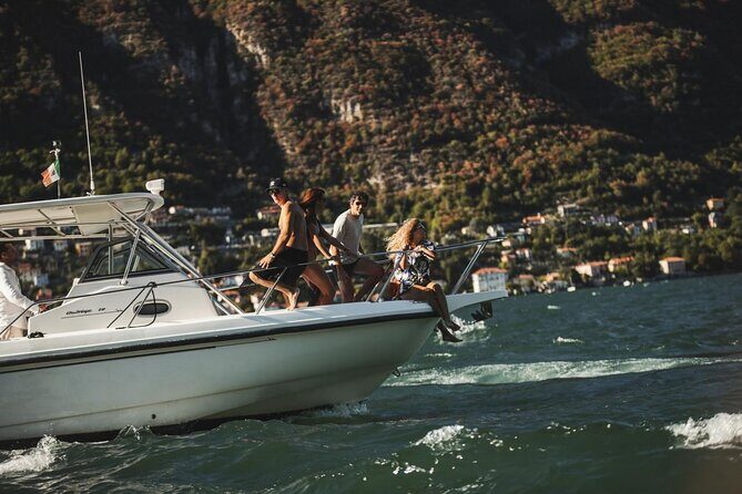 4 Hours Private Boat Cruise on Lake Como with Open Bar - Torno to Blevio and Back to Como: Il Sereno, Mandarin Oriental, and the Return Loop