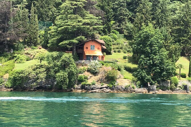4 Hours Private Boat Tour in Lake Como with Captain - Blevio and Torno: villa watching without the hassle of getting around