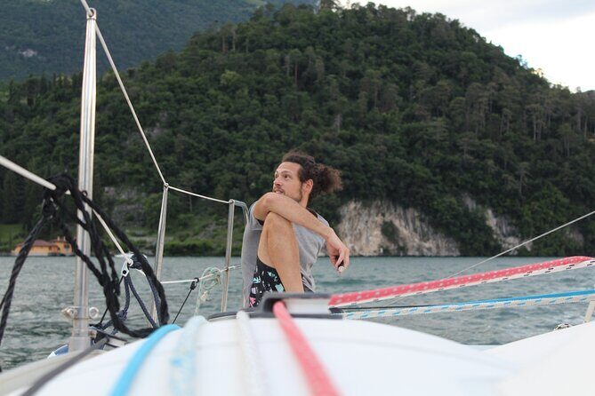 4h Catamaran Tour on Lake Como - Como Boat Rent & Cruise - Group size and comfort: why it feels calm