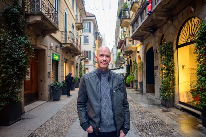 An Adventure in Milan and your unforgettable Private Photoshoot - Why Andreas’s Direction Makes the Photos Better