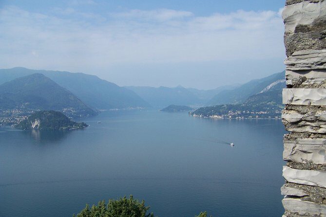 Bellagio, the pearl of lake Como. The village and the surrounding area - Borgo di Pescallo: hamlet walking with history and nature