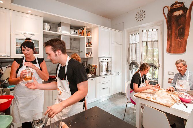 Cesarine: Cooking Class with tasting at Local's Home in Milan - A Milan Cooking Class With Local Rules and Real Pace