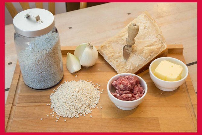 Cesarine: Market Tour & Cooking Class at Local's Home in Milan - Mercato Sabato (Via Fauche area): where everyday Italian flavors appear