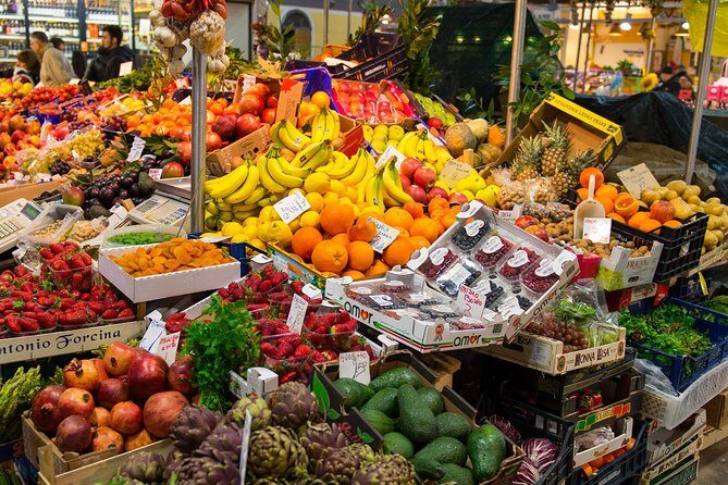 Cesarine: Market Tour & Cooking Class at Local's Home in Milan - Viale Papiniano Market: your first taste of how locals shop