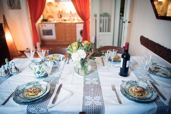 Cesarine: Typical Dining & Cooking Demo at Local's Home in Milan - Your evening flow: from kitchen work to the table