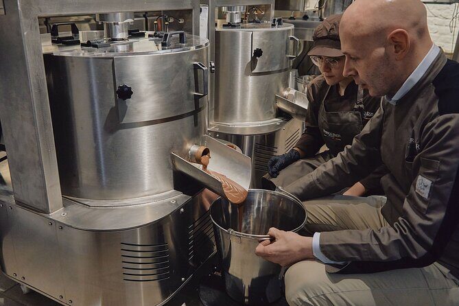 Chocolate Experience at La Fabbrica del Cioccolato in Milan - A 60-minute bean-to-bar tour just minutes from Duomo