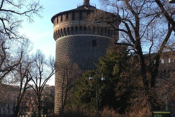 Classical Milan tour - Picking morning or afternoon: timing that helps your day