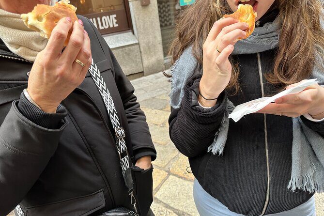 Delicious Milan Street Food Tour Tasting and Sightseeing with Local Guide - Duomo square views, plus what you get without the Duomo ticket