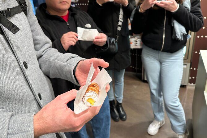 Delicious Milan Street Food Tour Tasting and Sightseeing with Local Guide - What you’ll taste (and the useful lessons behind it)