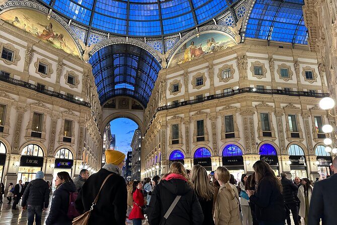 Eating Milan Street Food Tour with Guided Tasting and Sightseeing - The walking route: Roman circus remains to Il Dito