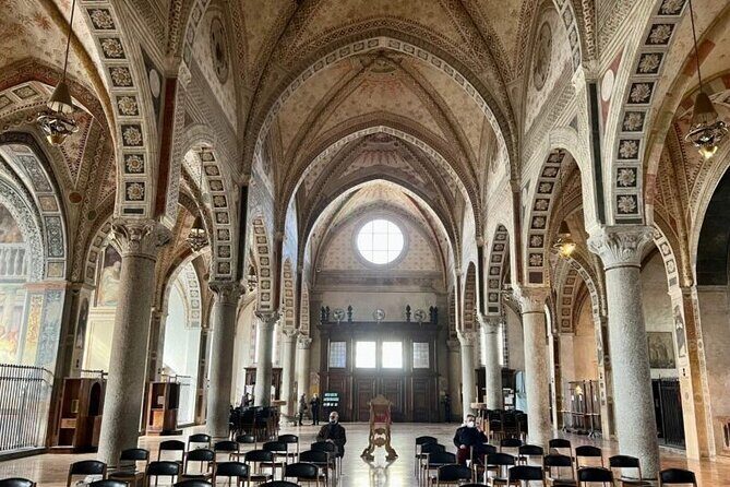 Express Tour of the Last Supper in Milan I Small Group of Max 6 - Stop 1 at Santa Maria delle Grazie: a short start that pays off