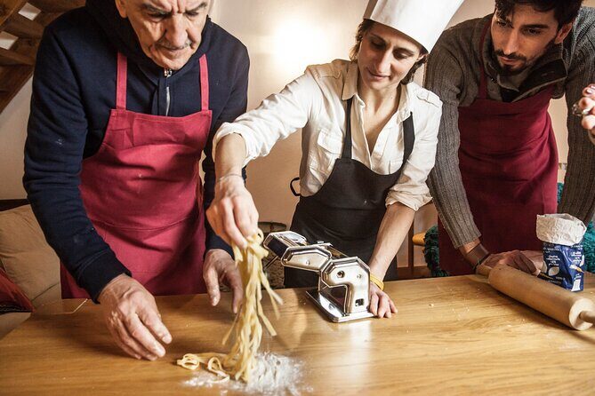 Fresh Homemade Pasta and Tiramisu Cooking Class in Milan - Why this Milan class happens in a real home kitchen