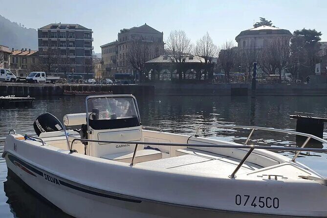 From 1H to 4H License Free Boat Rental 40cv Lake Como - Price per group: when this is actually better than it looks