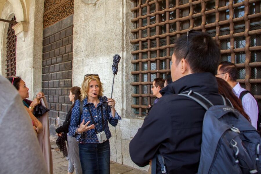 From Milan: Day Trip to Venice with Guided City Tour - Free Time in the Afternoon: Lunch and Your Own Venice