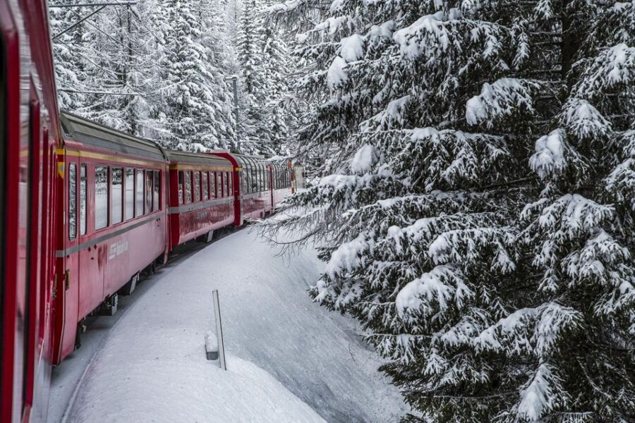 From Milan: Lake Como Cruise, St. Moritz & Bernina Red Train - From Milan to Lake Como: The private sunrise cruise that sets the tone