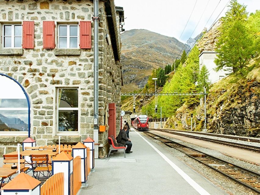 From Milan: St Moritz & Alps Day Trip with Bernina Red Train - Swiss Alps sightseeing time: why that second viewing block matters