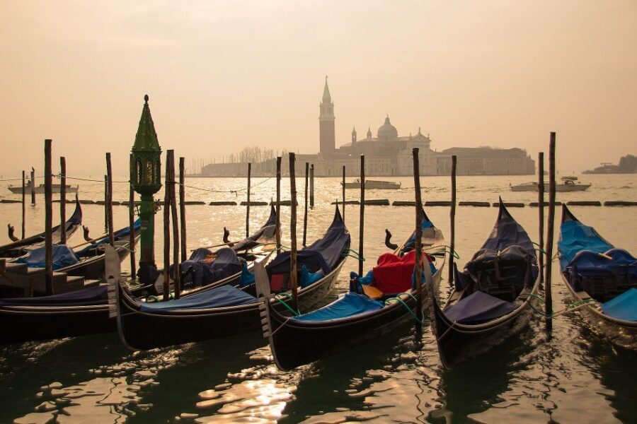 From Milan: Venice and Verona Full-Day Tour by Train - Price and logistics: is $180.12 good value for Milan to Verona and Venice?