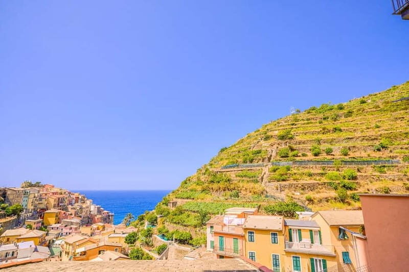 From Milan:Cinque Terre National Park with Limoncino Tasting - Manarola: the classic photos, plus the best kind of wandering
