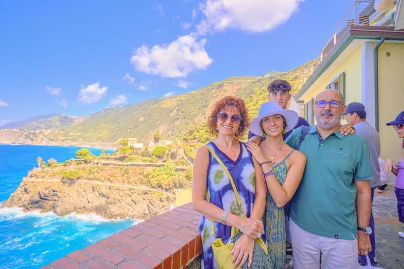 From Milan:Cinque Terre National Park with Limoncino Tasting - Via dell’Amore: the signature walk between villages