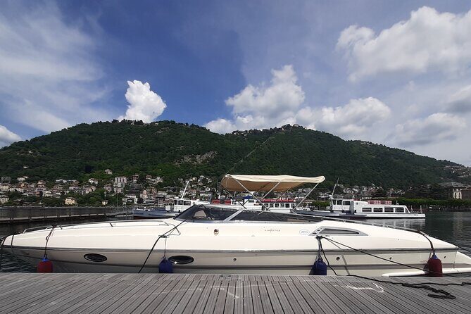 Full-Day Grand Tour, private speedboat at Lake Como - Isola Comacina: the Prosecco pause and the swim break