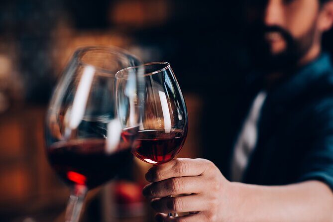 Fun Wine Tasting with the most italian Sommelier in Milan - How the Sommelier Session Flows (And Why It Works)