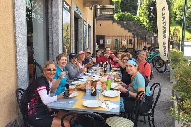 Group Bike Tour: Onno & Ghisallino (E-bikes and Road bikes) - The ride, the guide, and the stops that keep you in sync