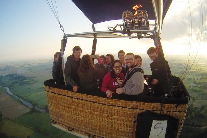 Hot air balloon flight Milan Monday-Friday - How the 3–4 Hour Milan Balloon Ride Really Feels