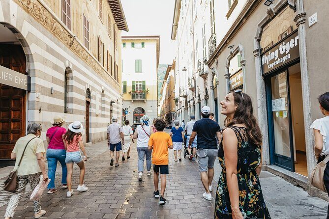 Lake Como and Bellagio with Private Boat Cruise Included - From Milan by air-conditioned coach: the long-but-manageable start