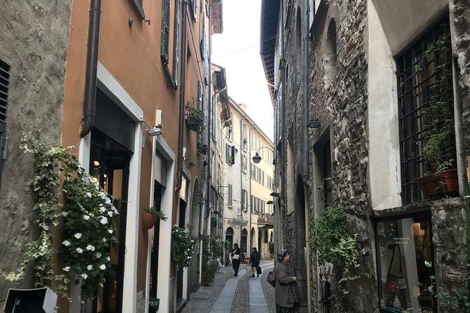 Lake Como: eBike City Tour Guided by an iPad and a Tour Leader - Stop-by-stop: what you’ll see and why it’s worth pausing