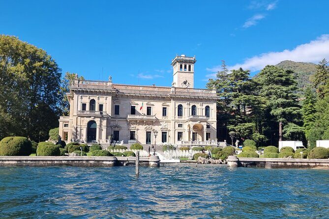 Lake Como Shared Boat Tour and Aperitif with Prosecco - Villa Cademartori and the terraces of Blevio