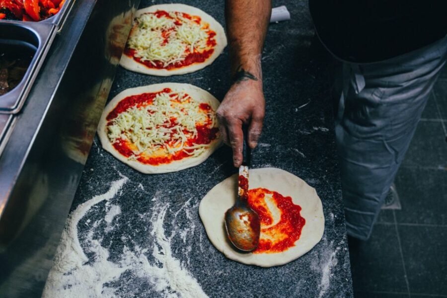 Mamma Mia - Bake The Real Italian Pizza - Building the dough: mixing and kneading the Italian way