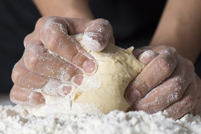 Mamma Mia! Make Your Own Italian Pizza in Milan - Pizza in Milan, but Make It Practical
