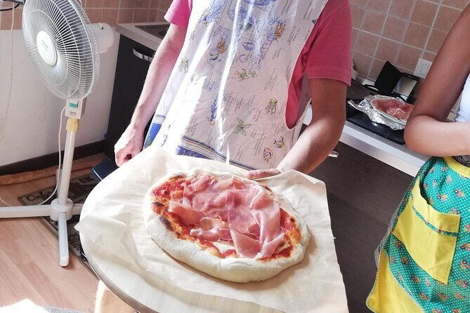 Mamma Mia! Make Your Own Italian Pizza in Milan - Pizza Talk First: Types, Traditions, and Real Italian Differences
