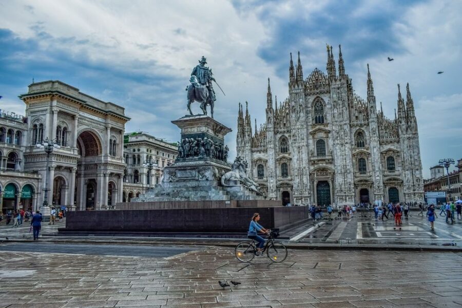 Milan: Cathedral and Terraces Guided Experience - Who Should Book This Duomo Cathedral and Terraces Tour?
