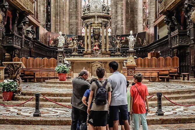 Milan: Cathedral and Terraces Guided Tour with Tickets - Inside the Milan Duomo: 40 minutes that matter more than you think
