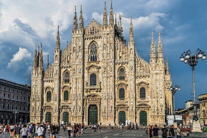 Milan: Cathedral and Terraces Guided Tour with Tickets - Meeting at Camparino and What to Know Before You Go