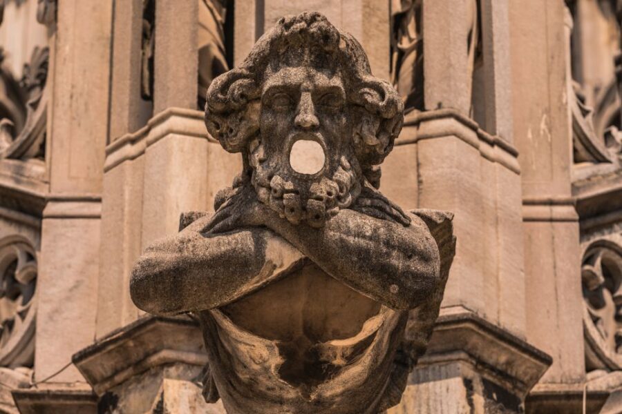 Milan: Cathedral Rooftop Tour - The elevator up to the rooftop: skip-the-line flow and realistic expectations