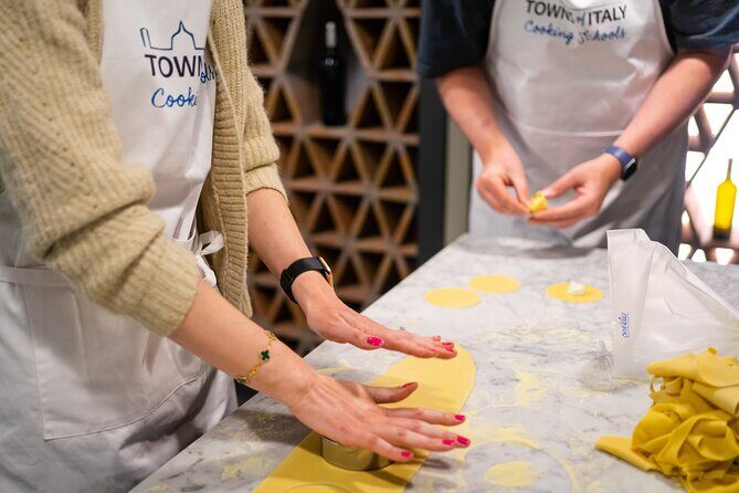 Milan Culinary Experience: Pasta & Gelato or Tiramisù Class - Quick Tips So You Get the Most From the Day