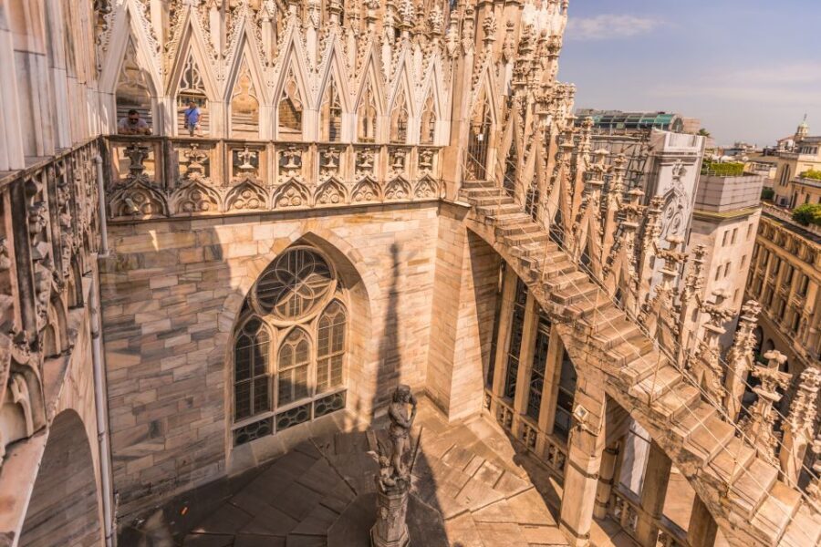 Milan Duomo and Rooftop 2-Hour Guided Tour - The Descent Trick: Special Entry Back Into the Cathedral