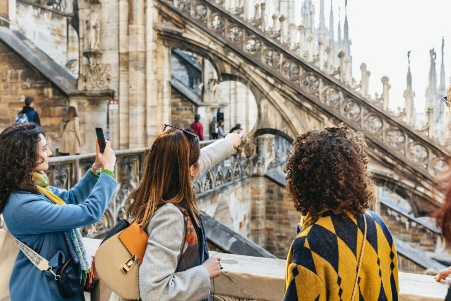 Milan: Duomo Rooftop and Cathedral Guided Tour with Tickets - Should you book this Duomo rooftop and cathedral tour?