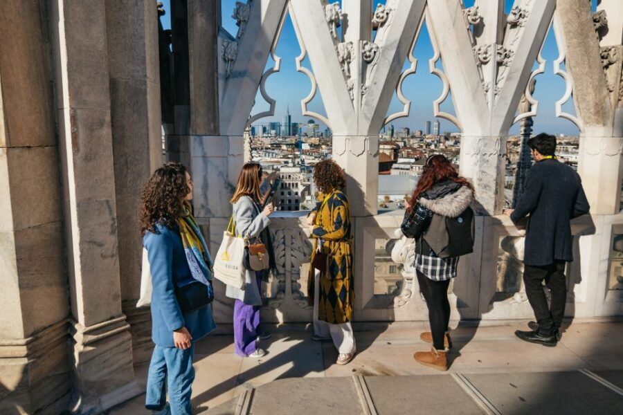 Milan: Duomo Rooftop and Cathedral Guided Tour with Tickets - Inside the cathedral: gothic architecture you can actually understand