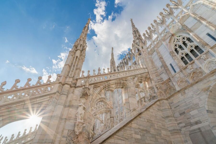 Milan: Duomo Rooftop and Cathedral Guided Tour with Tickets - Museum time and San Gottardo: make the self-guided portion work for you