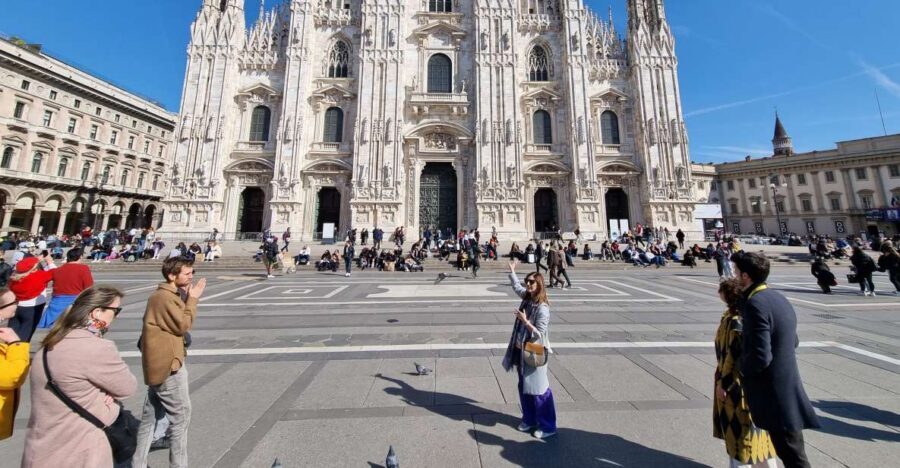 Milan: Duomo Rooftop and Cathedral Guided Tour with Tickets - Who should book, and who should reconsider