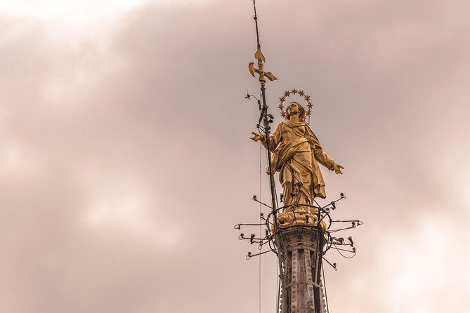 Milan Duomo Rooftop Terrace Guided Tour - Stairs, Shoes, and Weather: The Practical Stuff That Changes Your Day